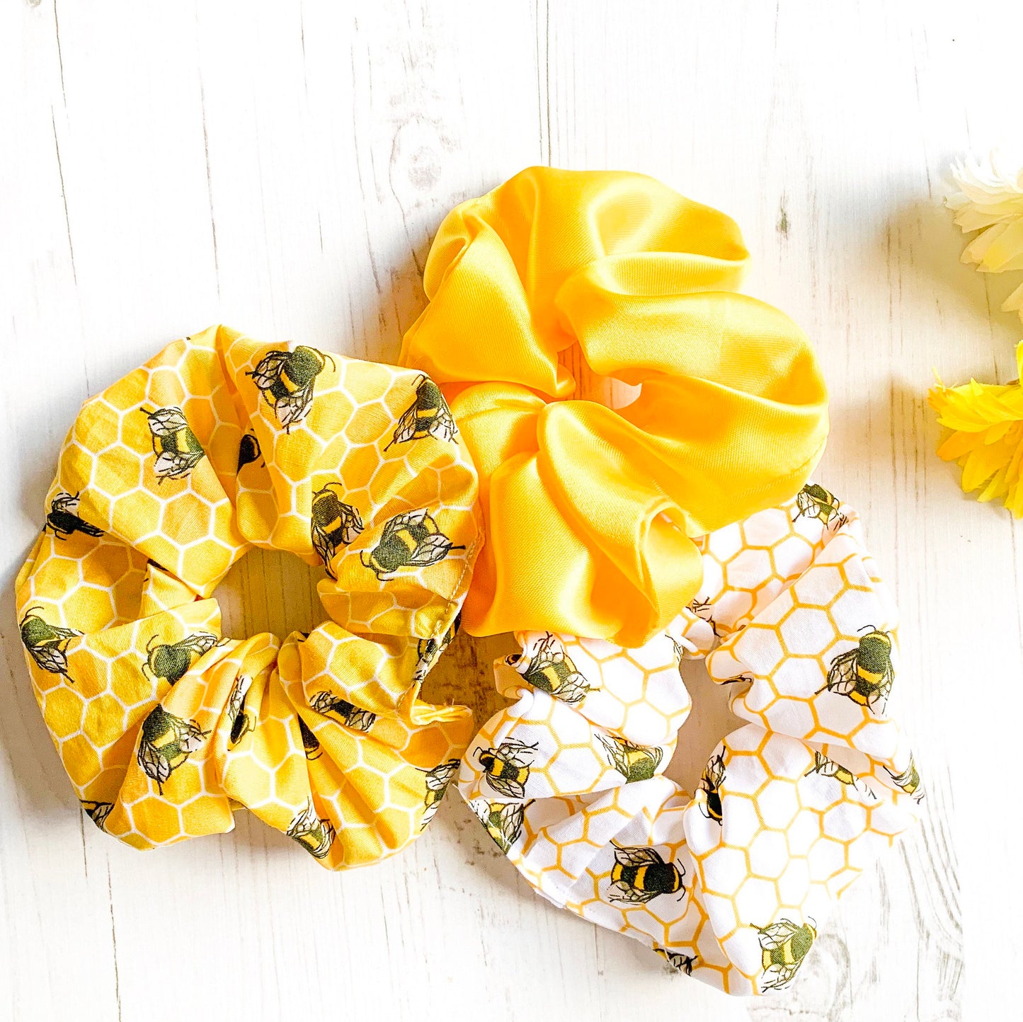 HAIR SCRUNCHIES SEWING WORKSHOP