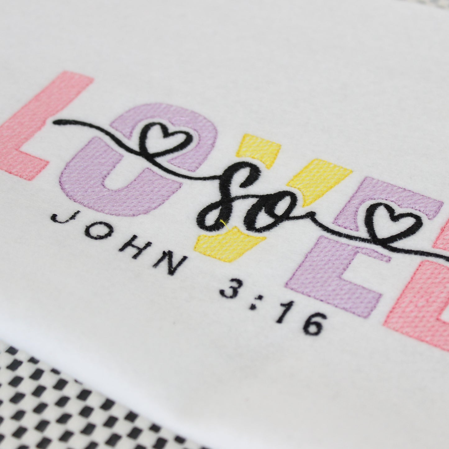 SO LOVED SKETCH T-SHIRT